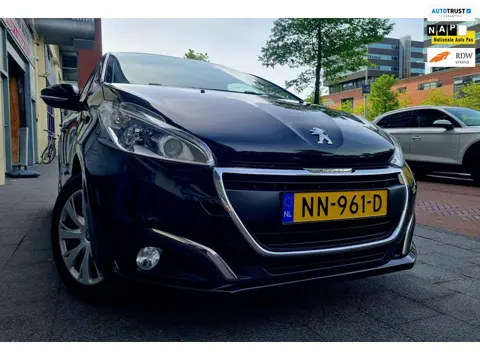 Peugeot 208 1.2 PureTech Blue Lion 5drs Airco ElecRam