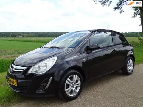 Opel CORSA 1.2-16V Selection