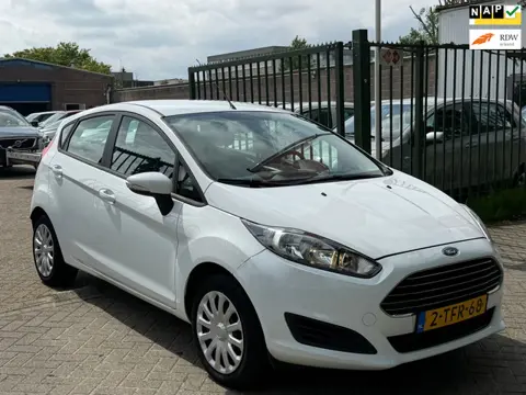 Ford Fiesta 1.0 Style Zeer netjes airco elektrische ramen cv op afs
