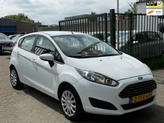 Ford Fiesta 1.0 Style Zeer netjes airco elektrische ramen cv op afs