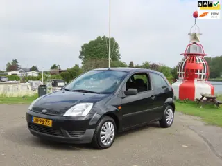Ford Fiesta 1.25-16V Celebration *Rijdt perfect !