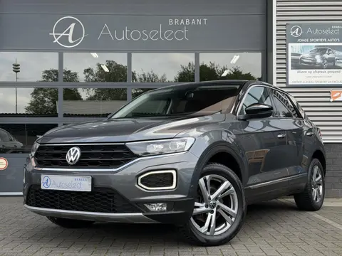 Volkswagen T-Roc 1.5 TSI Style Navi | Camera | Dealer onderhouden