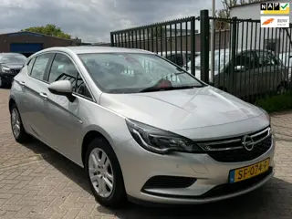 Opel Astra 1.0 Business+ 2e eigenaar dealer onderhouden airco cruis navigatie