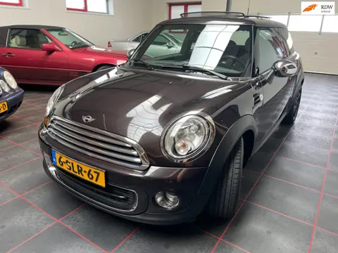 Mini Mini 1.6 One Holland Street