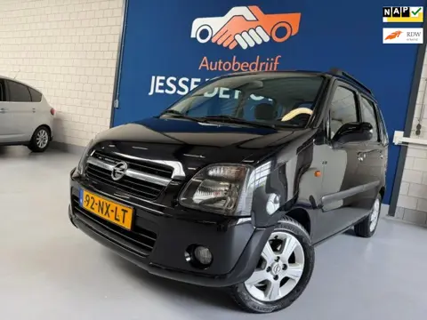 Opel Agila 1.2-16V Comfort / bj.2004/ zwart / 5 deurs / airco /sportvelgen/etc 1e eigenaar / NAP met