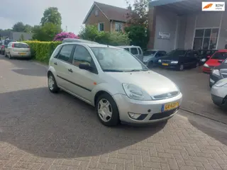 Ford Fiesta 1.4-16V Ghia 5 Deurs