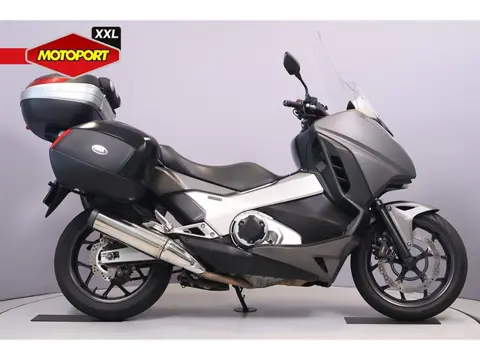 Honda NC 750 D INTEGRA (bj 2015)