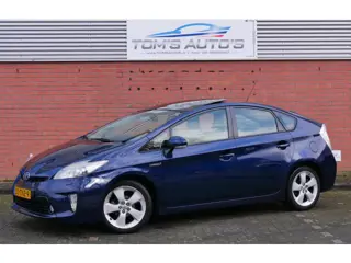 Toyota Prius 1.8 Executive Business. stand airco. schuifdak/solar roof. camera.