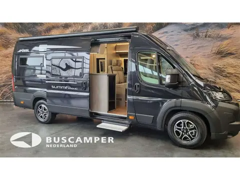 Pössl Summit Shine 640 (bj 2025, automaat)