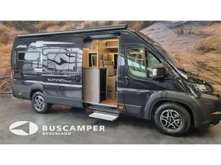 Pössl Summit Shine 640 (bj 2025, automaat)