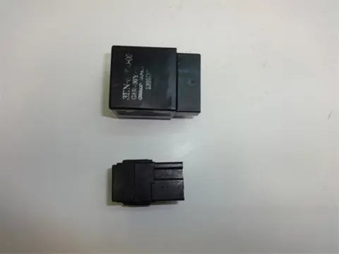 RELAIS Yamaha FAZER 600 1998 - 2000
