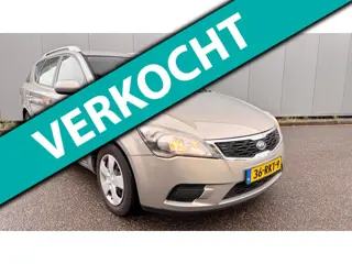 Kia Cee'd Sporty Wagon 1.4 CVVT X-ecutive