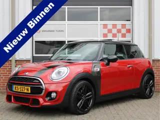 MINI Mini 1.5 Cooper Serious Business JCW /NAVI/Panoramadak/PDC/Carbon/Keyless/LED/Climate/Cruise co