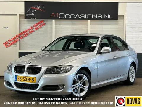 BMW 3-serie 320i Luxury Line + LEDER (bj 2011)