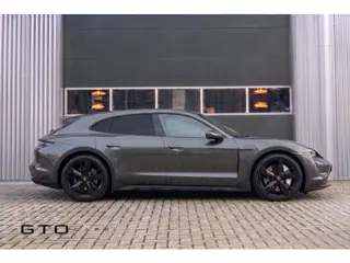Porsche Taycan Cross Turismo 4 93 kWh Sport Chrono | Sportstoelen | Stoelverkoeling |