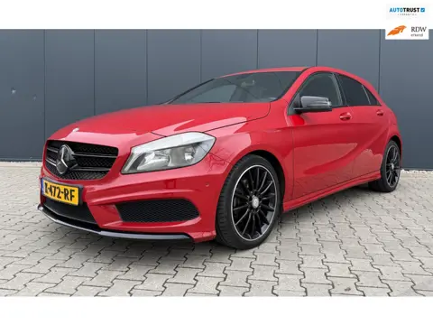 Mercedes-Benz A-klasse 180 Comfort Cruise Airco PDC Navi APK