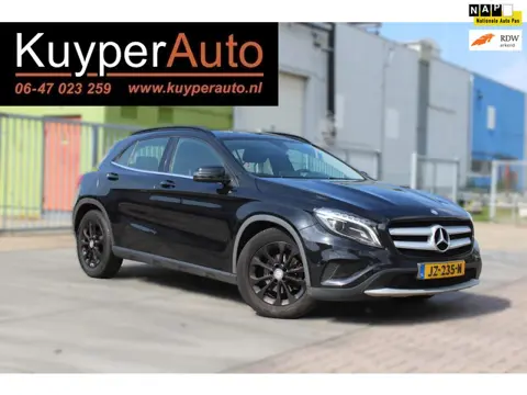 Mercedes-Benz GLA-klasse 180 Ambition nette automaat nap HALF LEDER