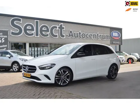 Mercedes-Benz B-klasse 200 Business Solution AMG-STYLE|STOELVERW.|SFEERVERL.|ELECTR. A.KLEP|CAMERA