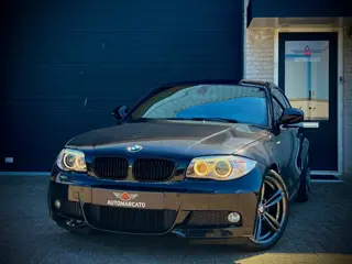 BMW 1-serie Coupé 120i High Executive | M-Sportpakket | Navi Proff. | Leder | Xenon | Cruise | 18 In