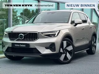 Volvo XC40 1.5 T4 Plug-in hybrid Ultimate Bright / Pano. dak / Elek. verstelbare stoelen / Stuur+stu