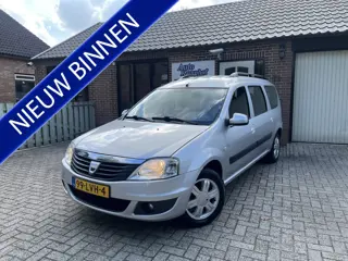 Dacia Logan MCV 1.6 Blackline 7p.Trekhaak Nieuwe A.P.K.