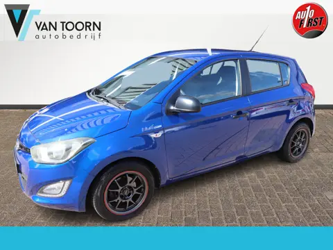 Hyundai i20 1.2i Business Edition. Trekhaak, dealer onderhouden, lage km stand.