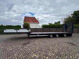 Burg BPO 12-24 Lift+Lenkachse HYDR. RAMPEN (bj 2001)