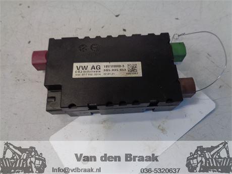 Skoda Karoq 2017-2022 USB Module