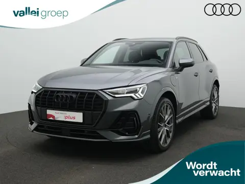 Audi Q3 45 TFSI e 245 pk S-Line | Trekhaak | Sonos | Leder/alcantara | Adaptive Cruise | Elektrische