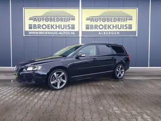 Volvo V70 2.4 D5 Momentum (bj 2008, automaat)