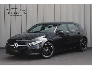 Mercedes-Benz A-Klasse 180d Business Solution | 116PK | Led | Widescreen | Stoelverwarming | Trekhaa