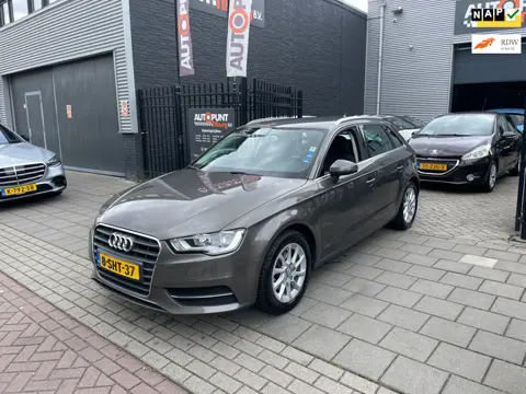 Audi A3 Sportback 1.2 TFSI Attraction Pro Line Trekhaak Airco NAP APK