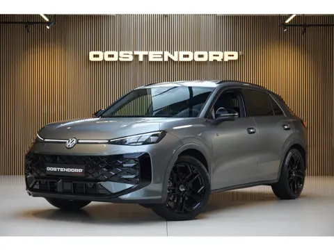 Volkswagen T-Roc 1.5eTsi/150pk DSG R-Line Blackstyle|2026|Trekhaak|PDC+Camera|19"York Black|Keyless|