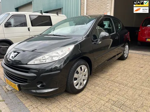 Peugeot 207 1.4 Cool 'n Blue ZEER MOOI.