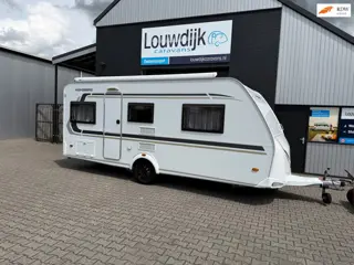 WEINSBERG CaraOne 500 XD ’20 (Queensbed, Full option)