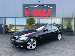 BMW 325i Touring AUT High Exec NaviProf Xenon Leder Sportint