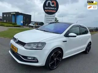 Volkswagen Polo 2015 * 1.4 TDI Highline * AUTOMAAT * PANO DAK * LMV * FULL OPTION!