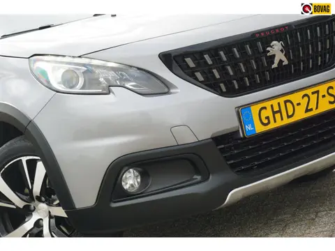 Peugeot 2008 1.2 PureTech 110pk GT-Line Automaat - Gris artense - Carplay/Clima/Cruise/Camera