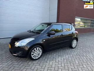 Suzuki Swift 1.2 Exclusive 5Drs Clima Cruise Isofix Nap 2e Eig