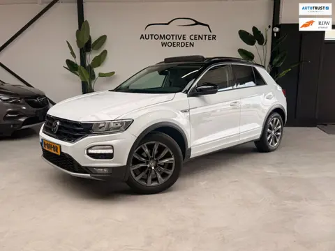Volkswagen T-Roc 1.5 TSI DSG R-LINE 150PK PANO|SIDE ASSIST|Beats|ACC|NAVI|