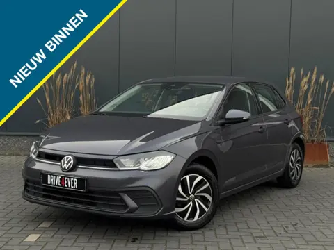 Volkswagen Polo 1.0 TSI Life | Carplay | Cruise control