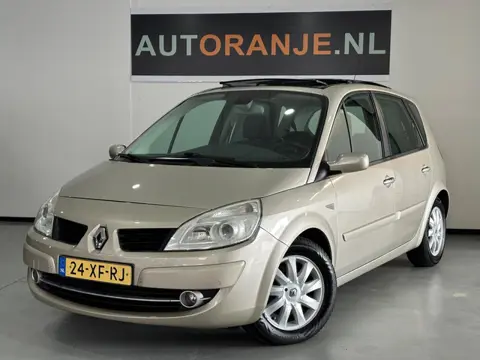 Renault Scénic 2.0-16V Tech Line/Pano/Navi/Clima/Cruise/NAP!!