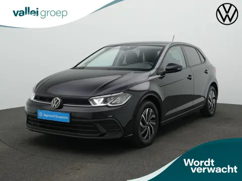 Volkswagen Polo 1.0 TSI 95 pk DSG Life | Adaptive Cruise | Parkeersensoren voor/achter | Carplay | D