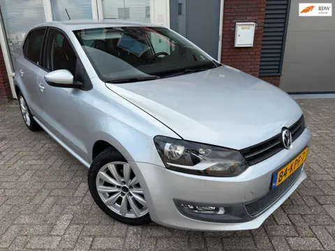 Volkswagen Polo 1.4-16V Highline / PDC / Clima / Cruise / NAP / LM