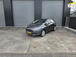 Ford Fiesta 1.0 EcoBoost Titanium 2015 groot onderhoud!