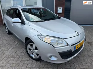 Renault Mégane Estate 1.6 Dynamique / Navi / PDC / Keyless / Clima / Cruise / NAP
