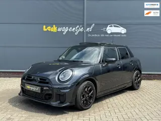 Mini Mini 1.5 Cooper C John Cooper Works L 5 drs Automaat