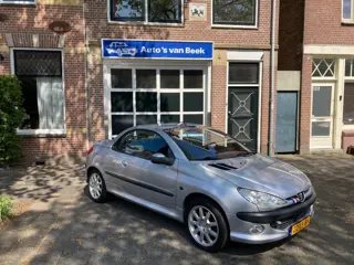 Peugeot 206 CC 2.0-16V originele auto nw_Distr snaar