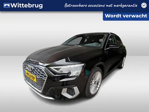 Audi A3 Sportback 30 TFSI 110pk Business edition S-Tronic Automaat / Navigatie / APP / LM 17 inch / 