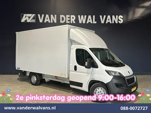 Peugeot Boxer 2.2 BlueHDi 141pk Bakwagen 428cm Lang Laadklep Euro6 Airco | Camera | 1085kg laadvermo